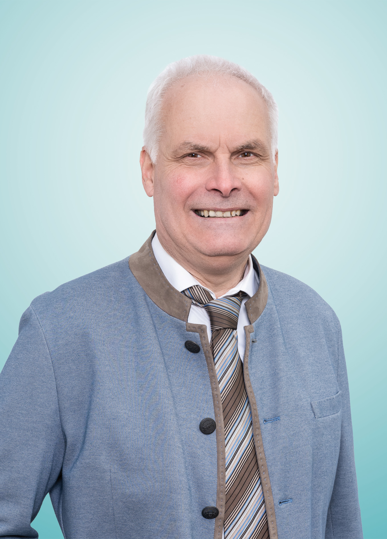 Uwe Lder